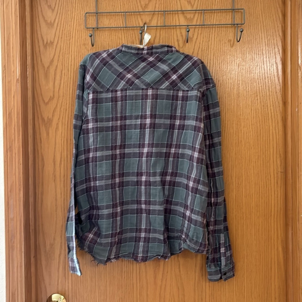 Gilded Intent Frayed Button Down- Size XL - Picture 7 of 7